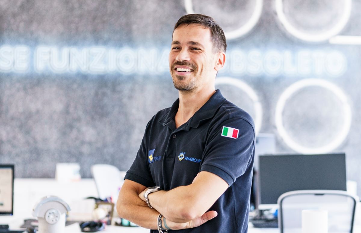 Photo of wamgroup employee smiling
