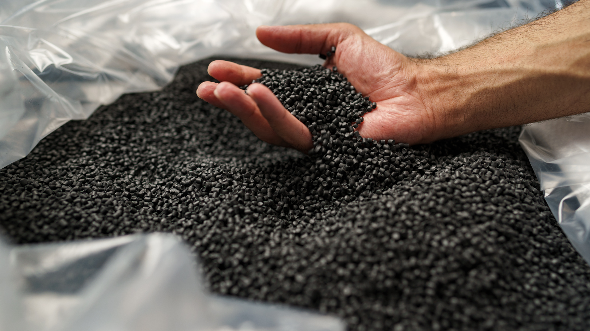 Industrial Mixers for Processing of Various Dry Powder Mixtures