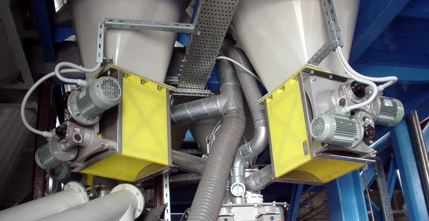 Micro-Batch Feeders with Agitator MBF - 3