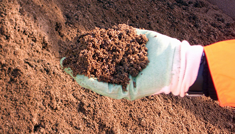 High separation efficiency and high dry solids content